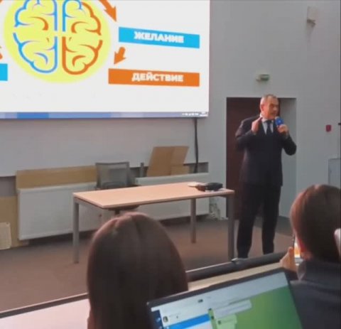 История о том, как наш подписчик Дмитрий Сендеров привлек к себе внимание всего интернета