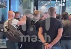 По информации Mash Владислав-муж приехал в офис ВБ с какой-то братвой и пацаны постреляли друг друга