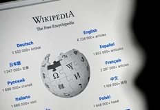 🤓Википедию атакуют нейросети. С начала 2024 года трафик данных в Википедии резко вырос сразу на 50%, в основном из-за ботов с ИИ, массово сканирующих контент для обучения моделей